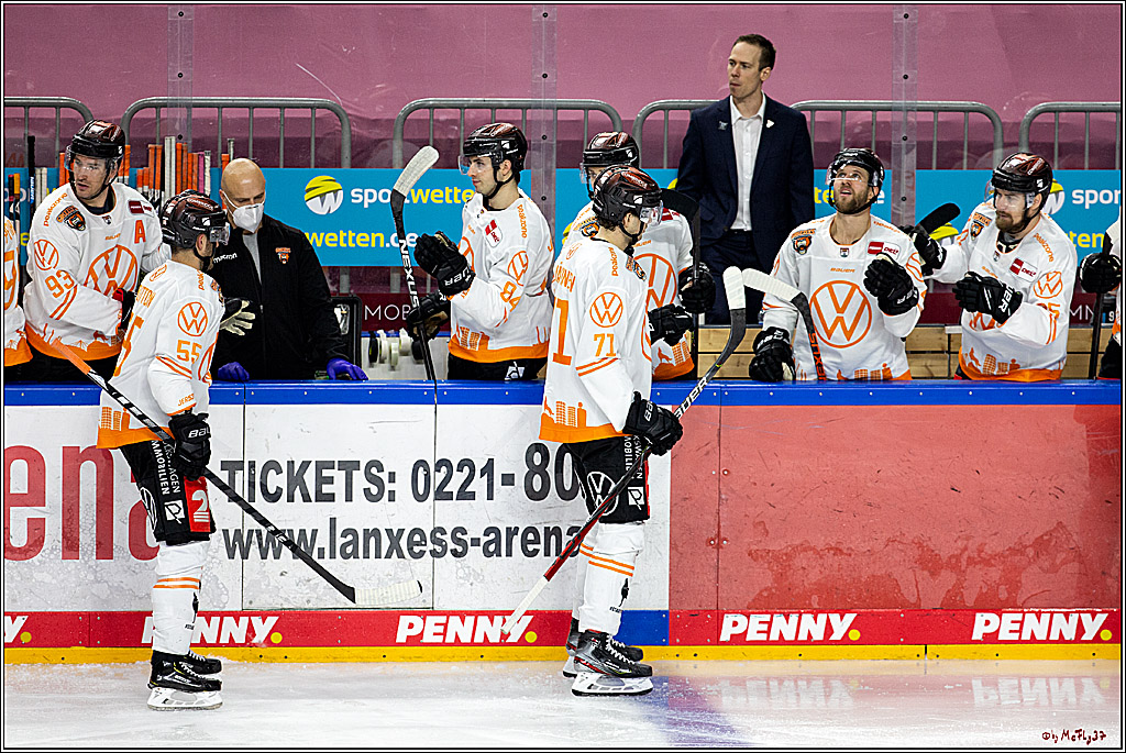 PENNY DEL;  Koelner Haie - Grizzlys Wolfsburg; Koeln, 29.01.2021